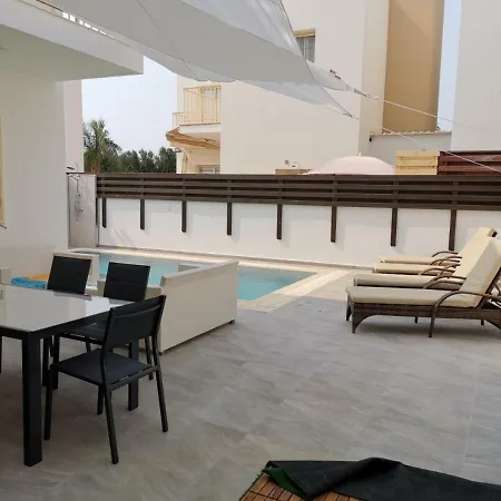 Anna's Seaview Villa